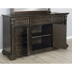 Lit, commode, miroir et deux tables de nuit en panneau de bois Farson, finition noyer foncé vieilli