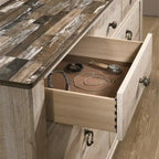 Chambre à coucher Imerland au fini blanc délavé contemporain avec lit traîneau, commode, miroir, table de chevet, chiffonnier