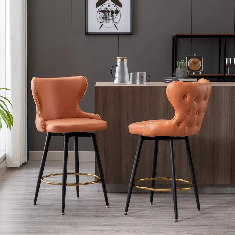 Chaises de bar modernes en tissu Leathaire hauteur comptoir, pivotantes, avec dossier capitonné et garniture cloutée dorée, lot de 2